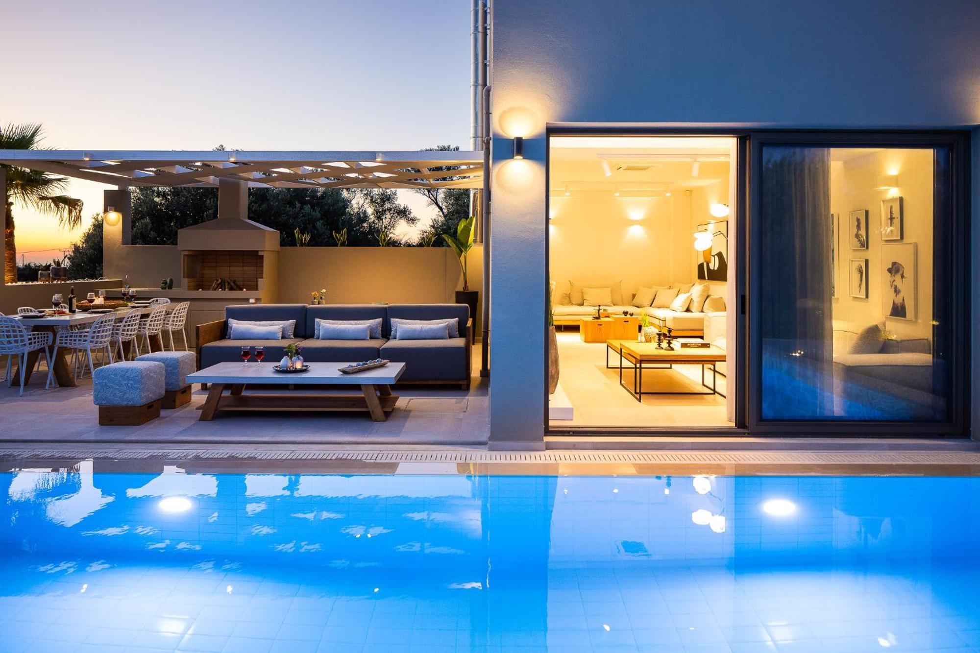 Vasilios Villa, With Pool, Gym & Close To Beach, By Thinkvilla Loutra Buitenkant foto