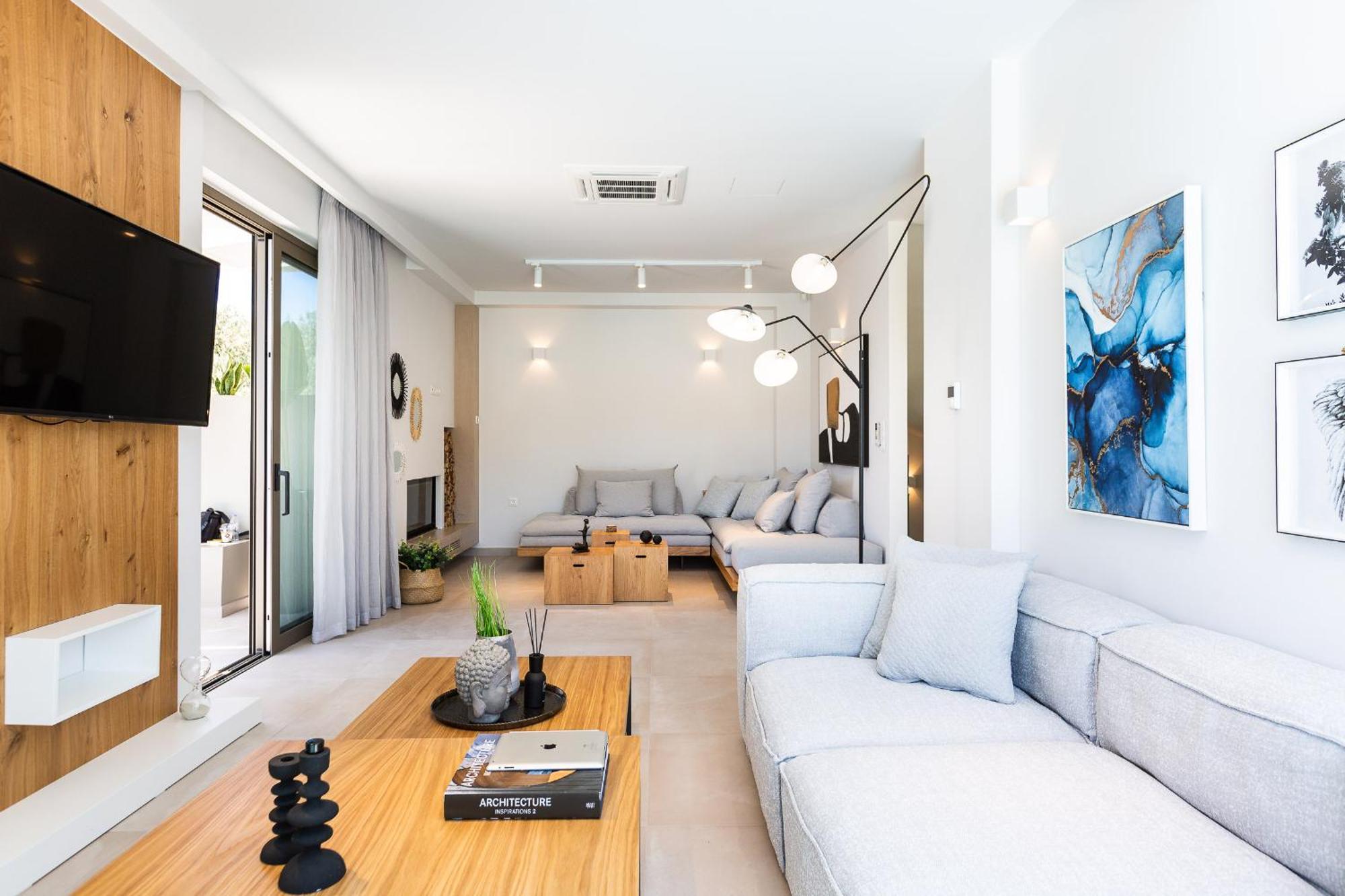 Vasilios Villa, With Pool, Gym & Close To Beach, By Thinkvilla Loutra Buitenkant foto